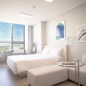 아파트 Uh Flat The Songdo, 인천