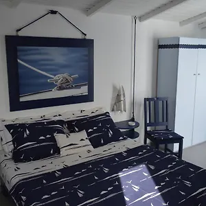 Yacht Club Sal Bed and breakfast Palmeira