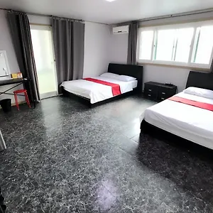 1012 House Namsan - Foreigner Only Seoul