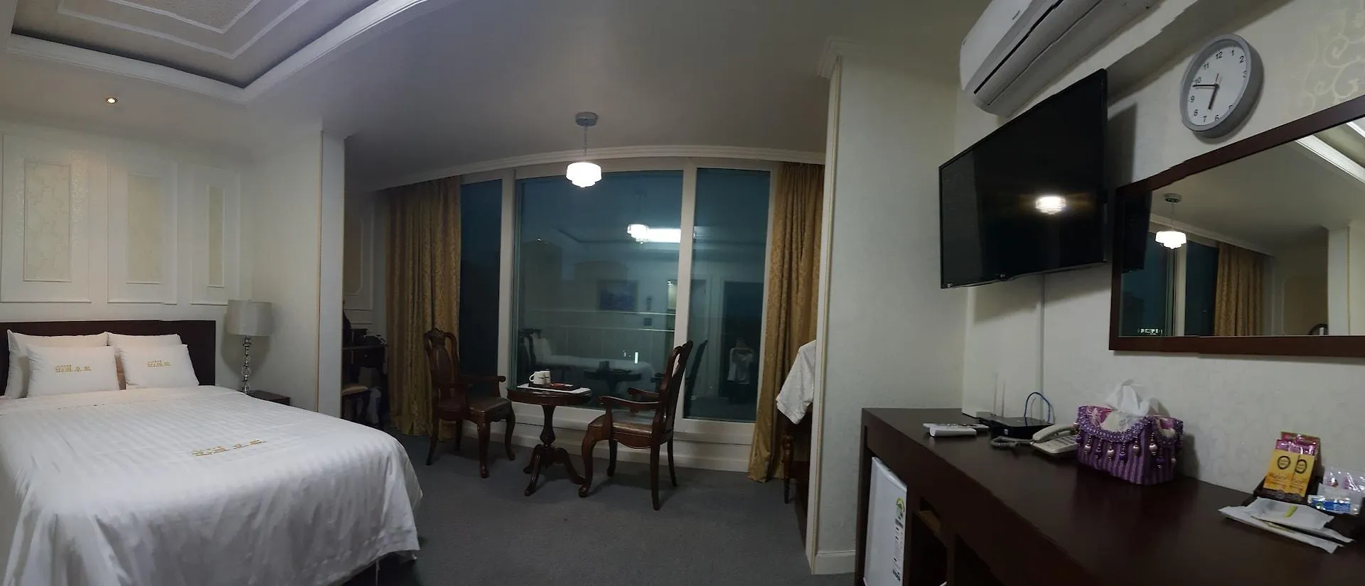 Hotel Parkwood Incheon Airport