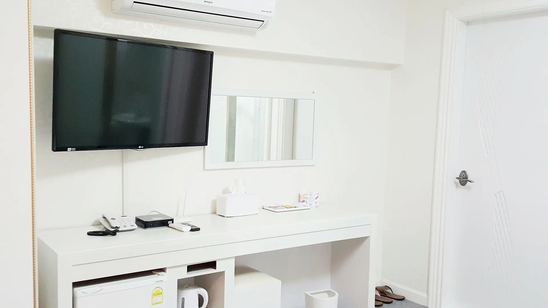 Hotel Parkwood Incheon Airport