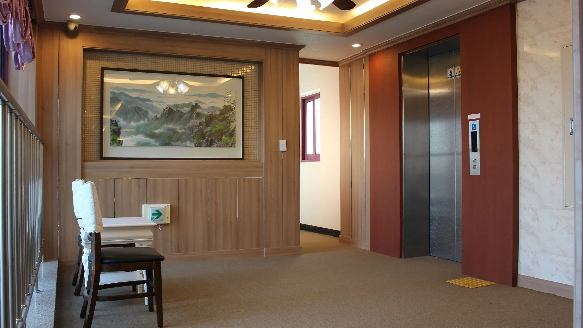 Hotel Parkwood Incheon Airport