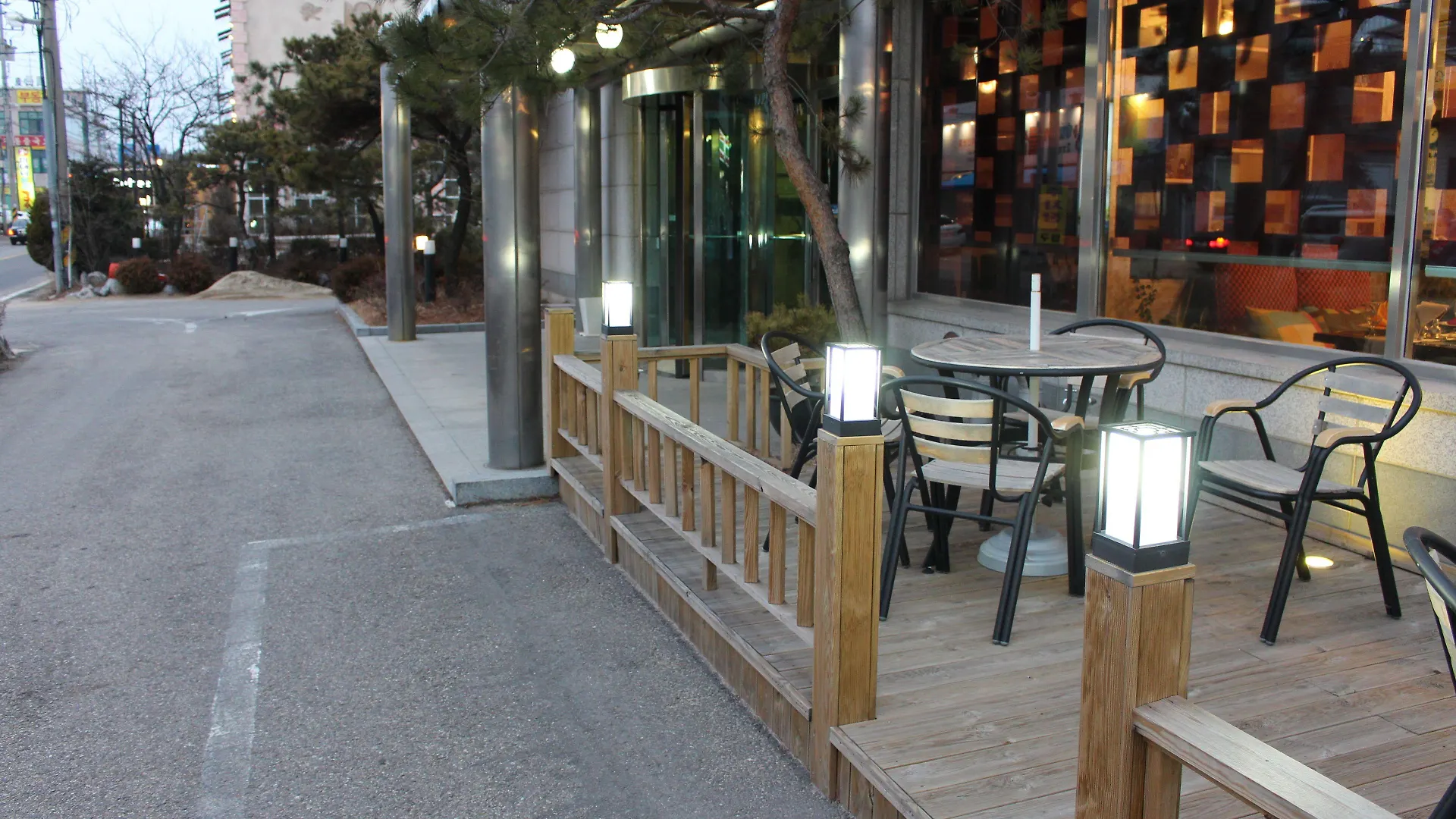 Hotel Parkwood Incheon Airport 3*,  South Korea